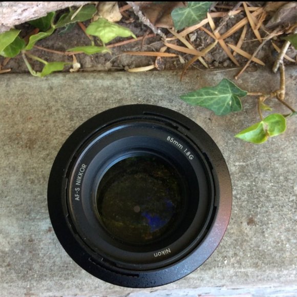 Nikon D7200 Bundle! - Picture 2 of 12